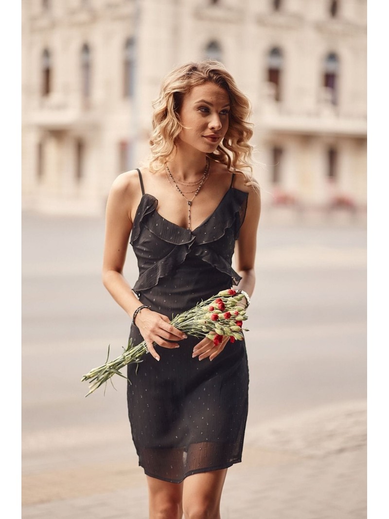 Rochie fermecătoare cu volane, neagră PR32120 - Magazin online - Boutique